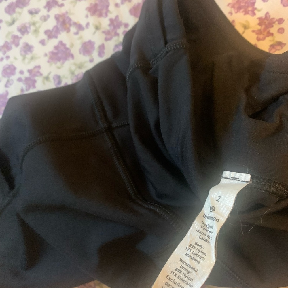Lululemon size 2 good condition